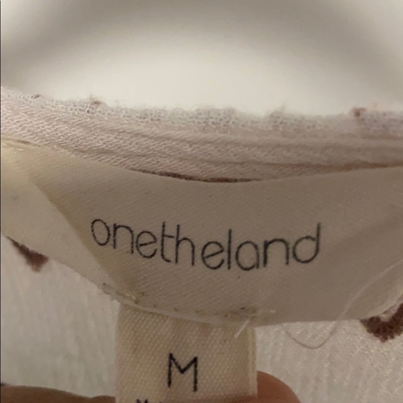 On the Land Woman’s Top M - Picture 5 of 5